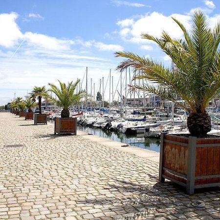 Hotel Les Pecheurs Лориан Екстериор снимка
