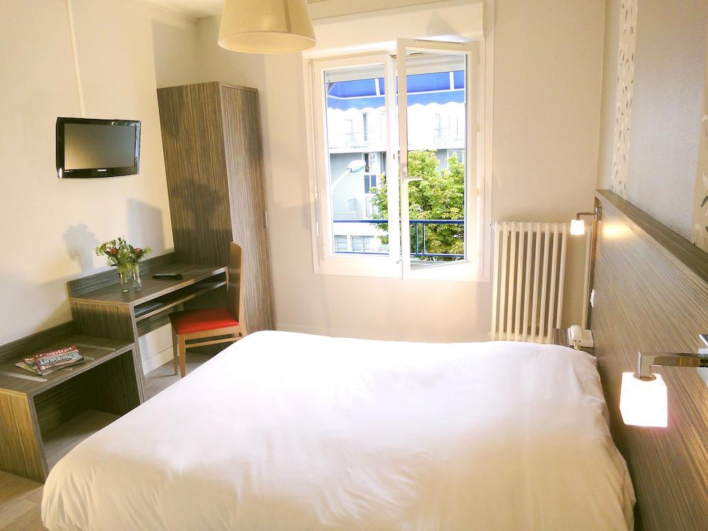 Hotel Les Pecheurs Лориан Стая снимка
