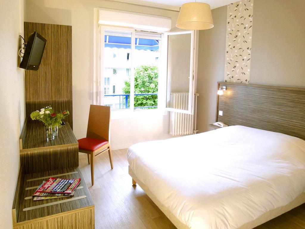 Hotel Les Pecheurs Лориан Стая снимка